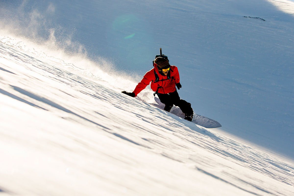 Sammenligning af stof og materialer brugt i skitøj - Steep & Deep