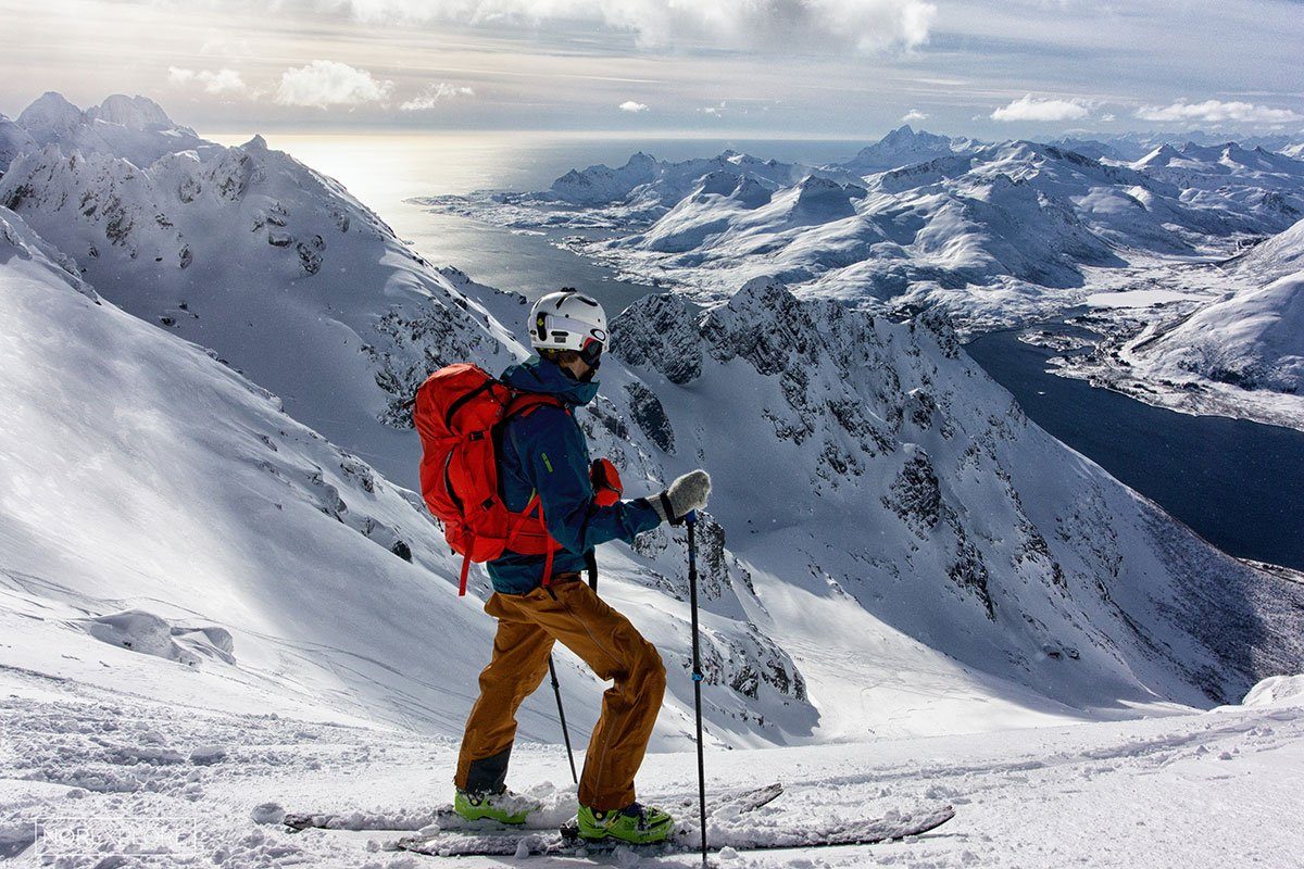 Skihjelm test – Test af de bedste skihjelme - Steep & Deep