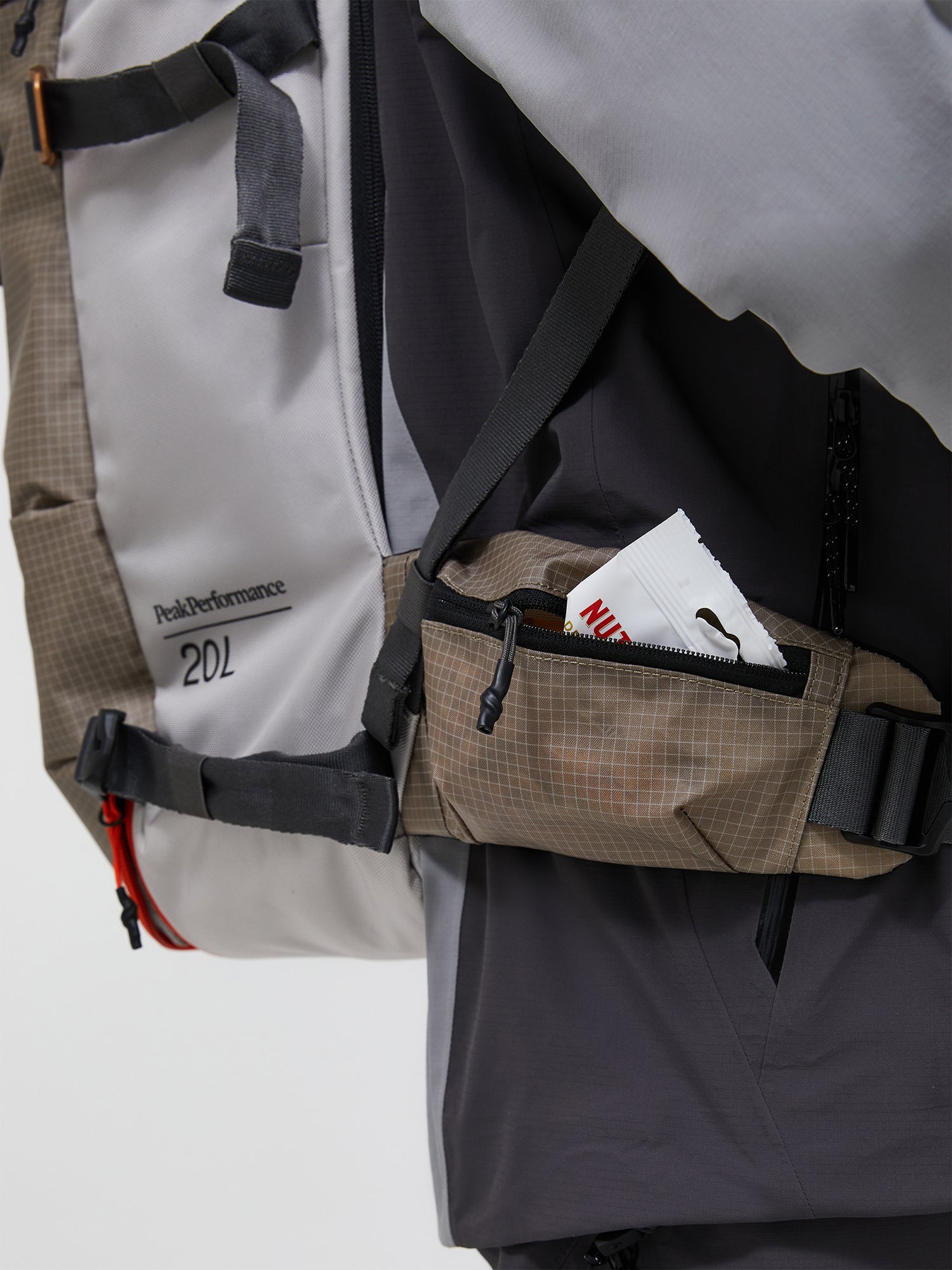 Peak Performance Vertical Ski Backpack 20L