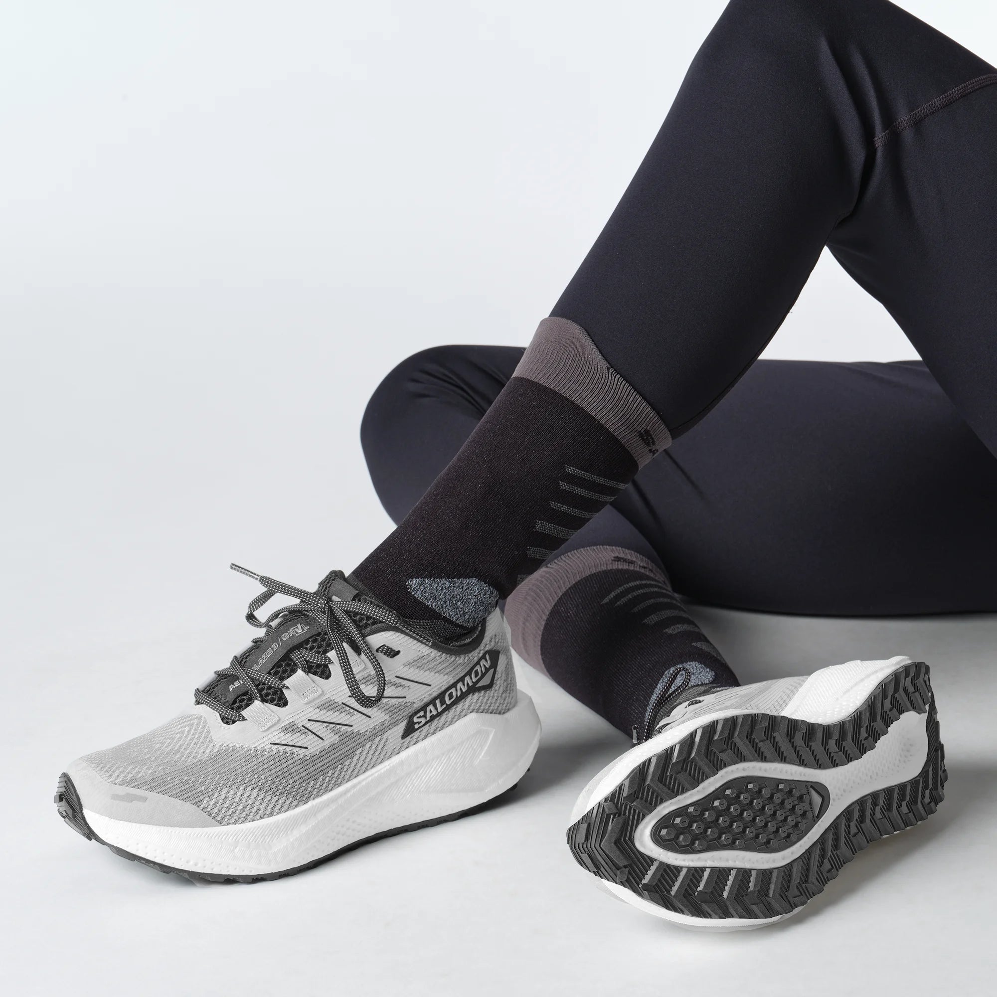 Salomon AERO BLAZE 3 GRVL Lunar Rock/White/Black