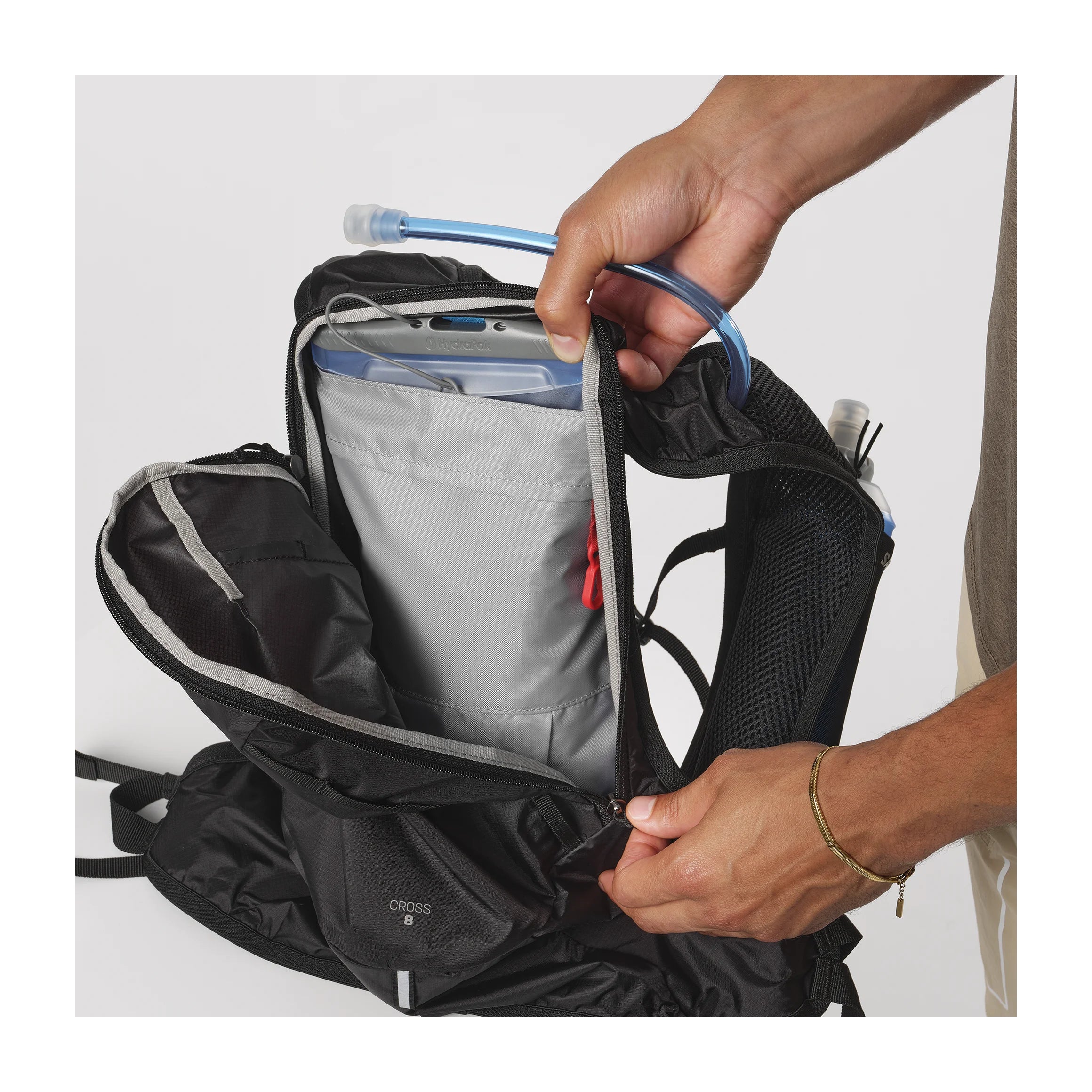 Salomon CROSS 8 ltr.