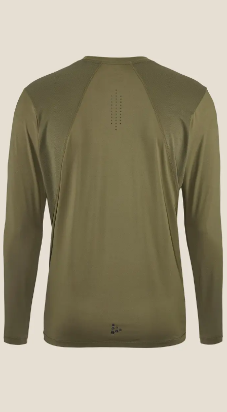 CRAFT Adv Essence LS Tee 2 M